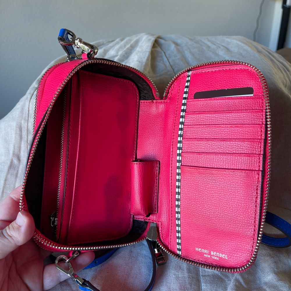 HENRI BENDEL pink crossbody/wristlet wallet bag with detachable blue strap!! - Picture 11 of 15